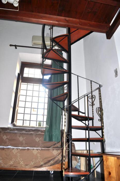 Odos Odysseos Aparthotel Ermoupoli Room photo
