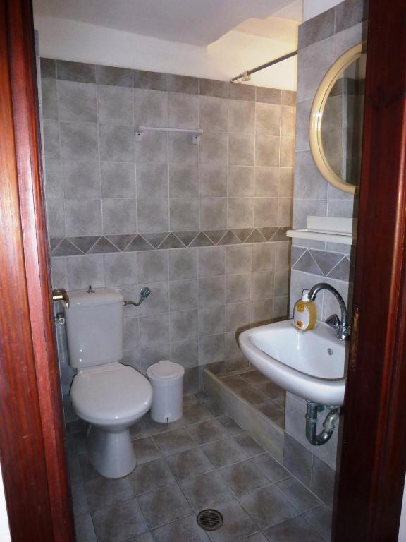 Odos Odysseos Aparthotel Ermoupoli Room photo